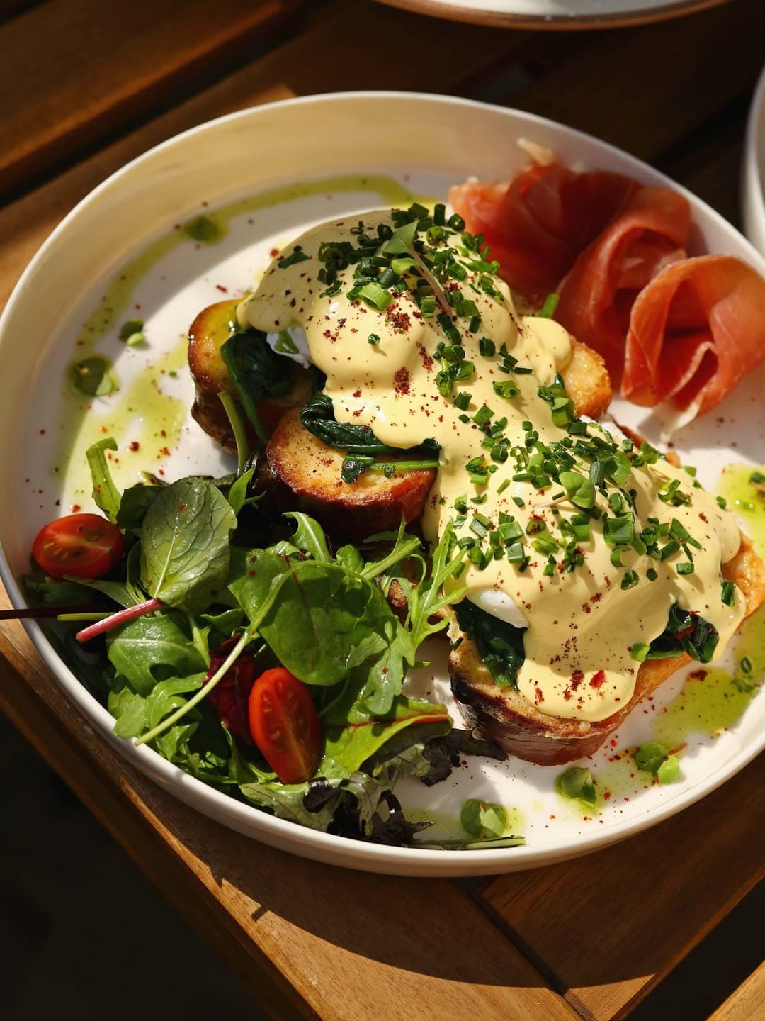 Egg Benedict Frühstück im Nashe Cafe Monheim am Rhein